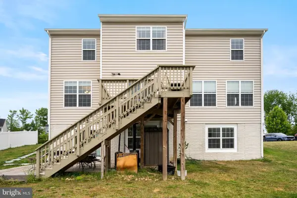 15801 Aerial View Rd, WOODBRIDGE, VA 22193