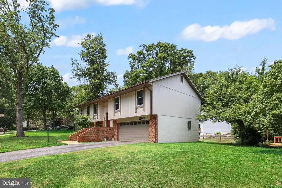 16008 Fairway Dr, Dumfries, VA 22025 - #2