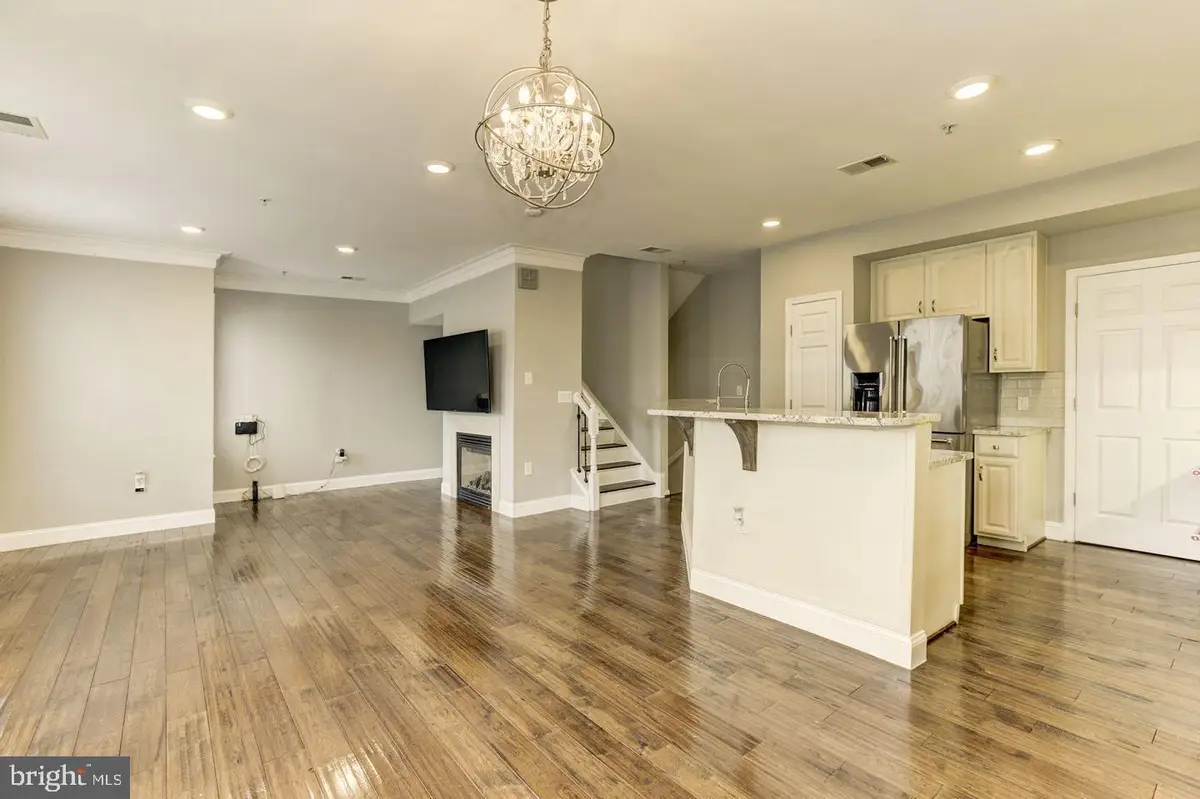 14556 Kylewood Way, Gainesville, VA 20155 - #1