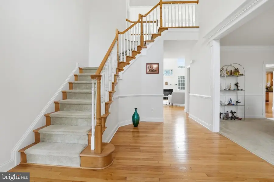 15714 Victorias Crest Pl, Haymarket, VA 20169 - #2