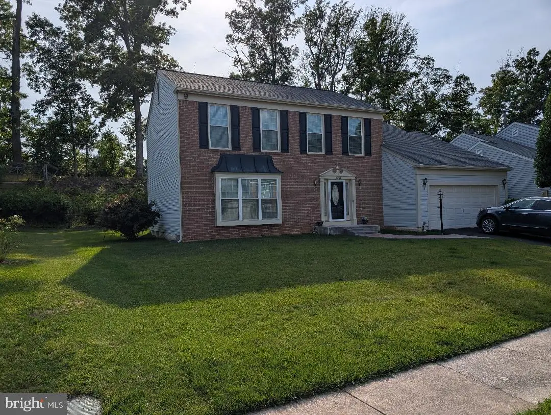 13220 Oak Farm Dr, Woodbridge, VA 22192 - #1