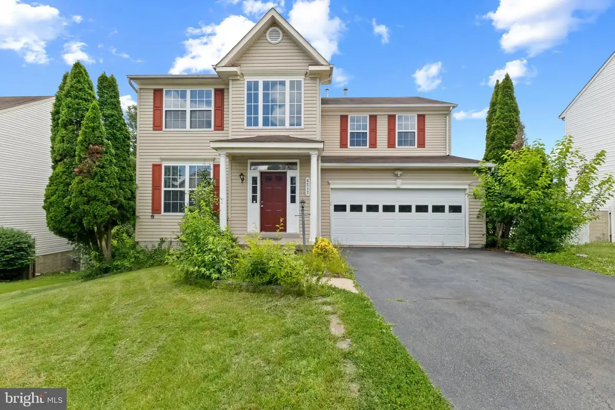 6217 Oscar Ct, Woodbridge, VA 22193 - #1