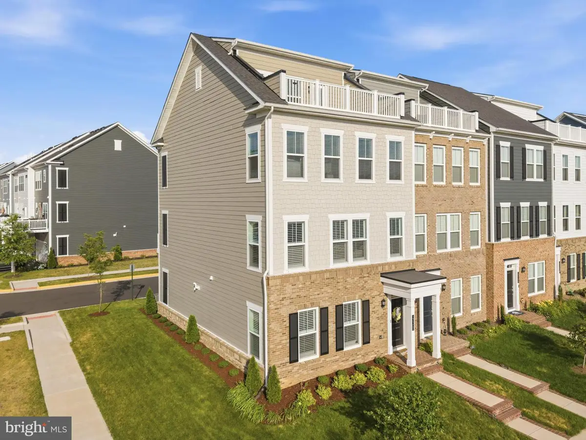 17300 Turnstone Dr, Dumfries, VA 22026 - #1