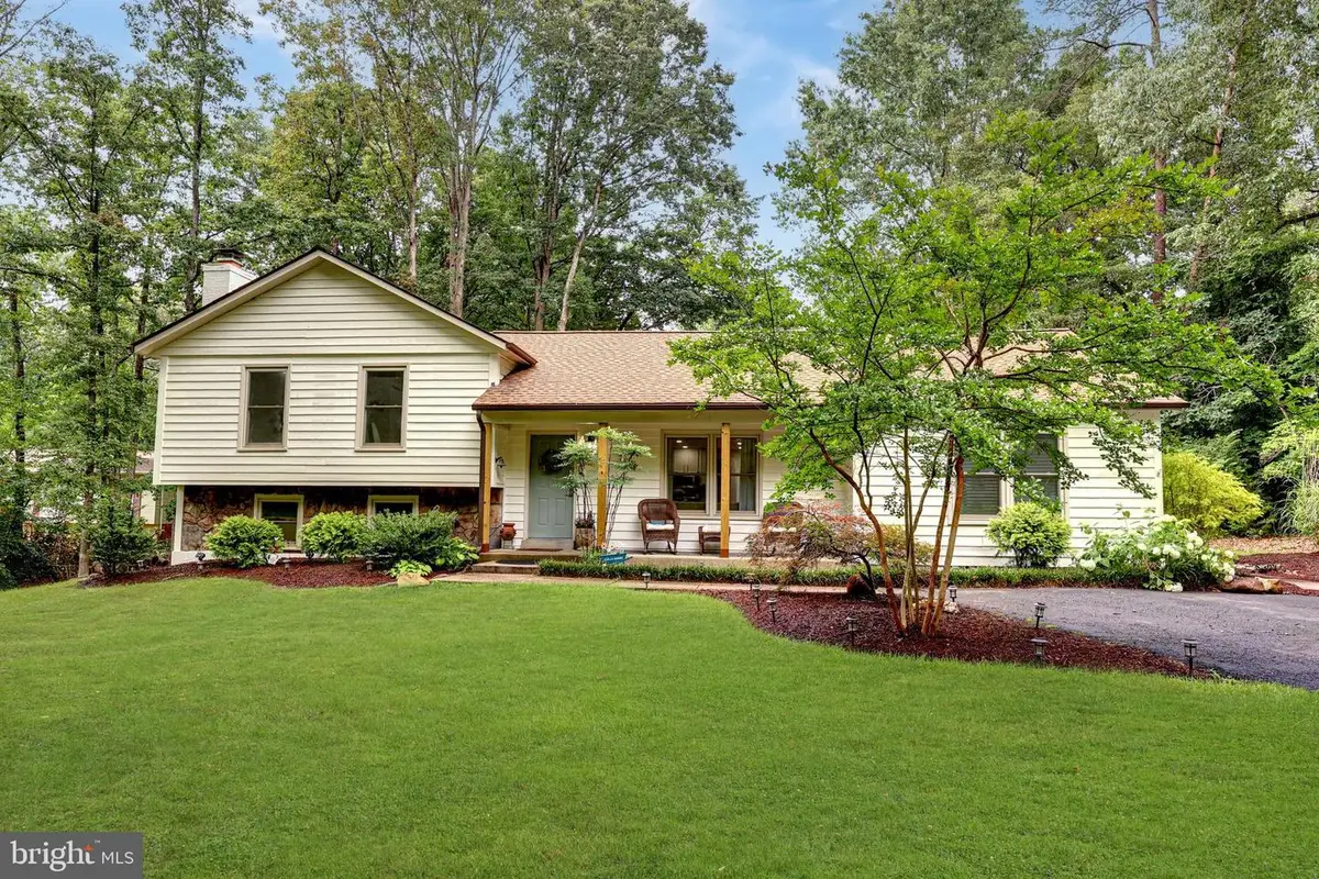 8170 Sinclair Mill Rd, Manassas, VA 20112 - #1