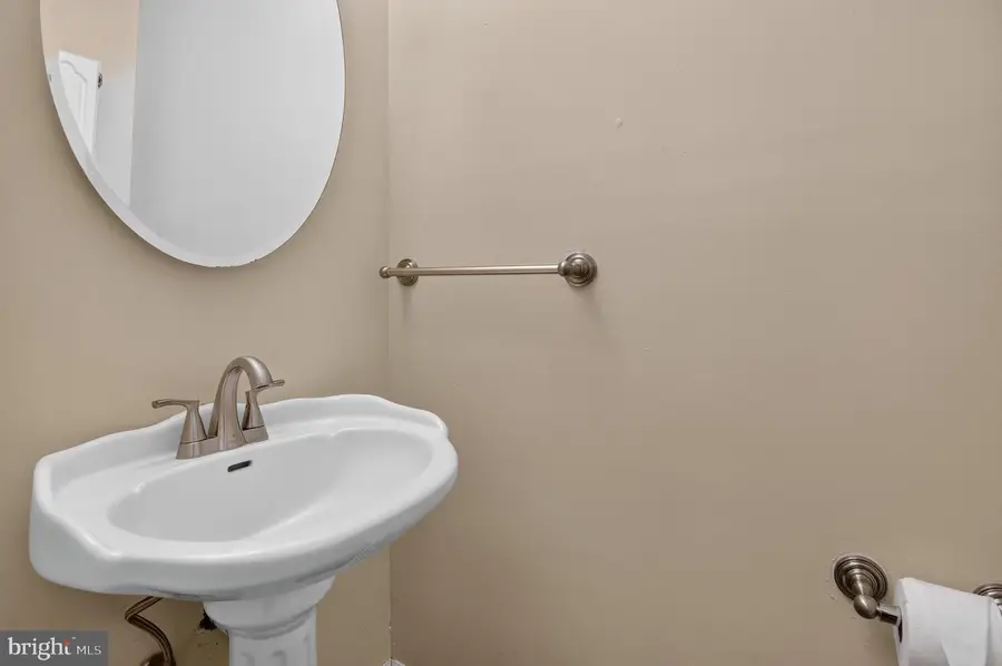 1797 Powder Horn Ter, Woodbridge, VA 22191 - #2