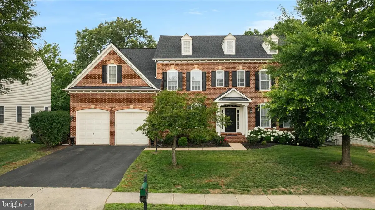 10012 Three Sisters Ct, Bristow, VA 20136 - #1