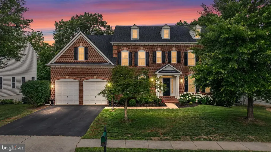 10012 Three Sisters Ct, Bristow, VA 20136 - #2