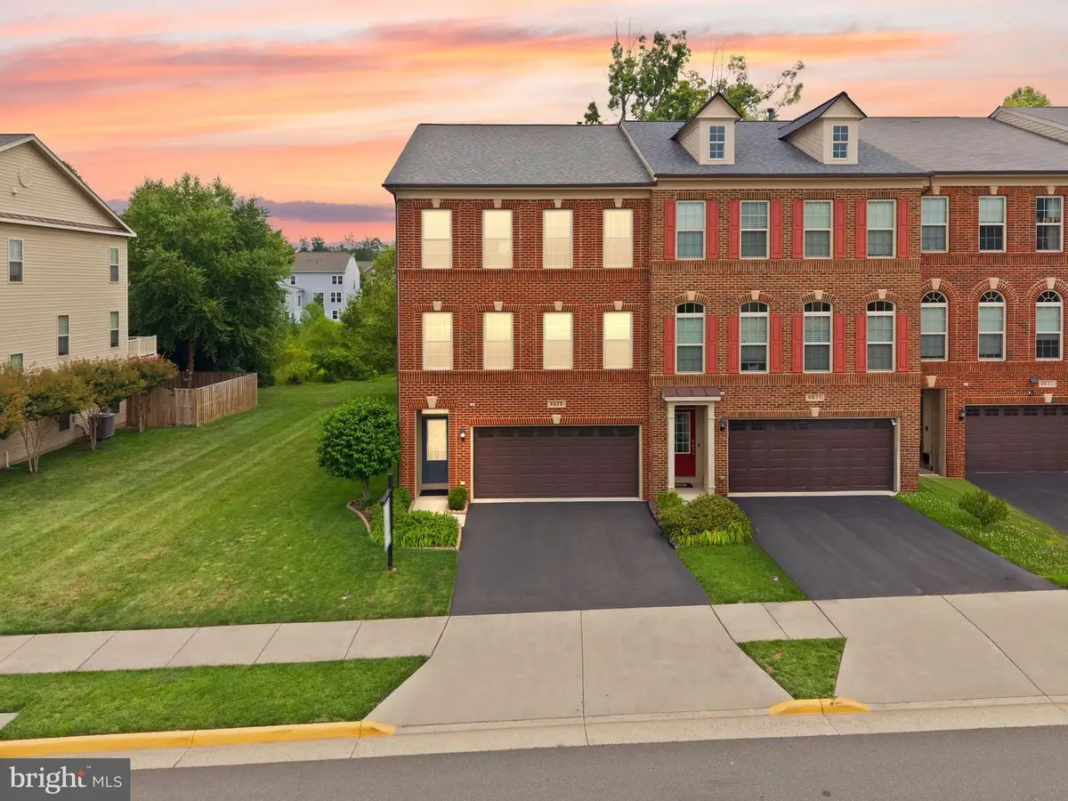 6629 Bartrams Forest Ln, Haymarket, VA 20169 - #1