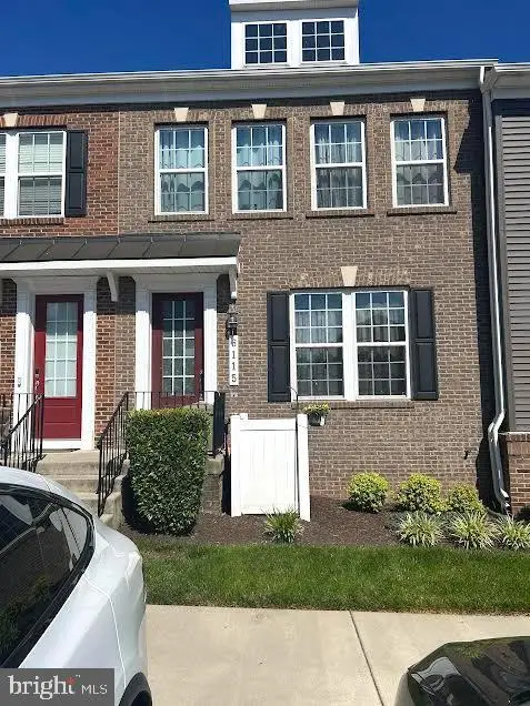 6115 Camerons Ferry Dr, Haymarket, VA 20169 - #1