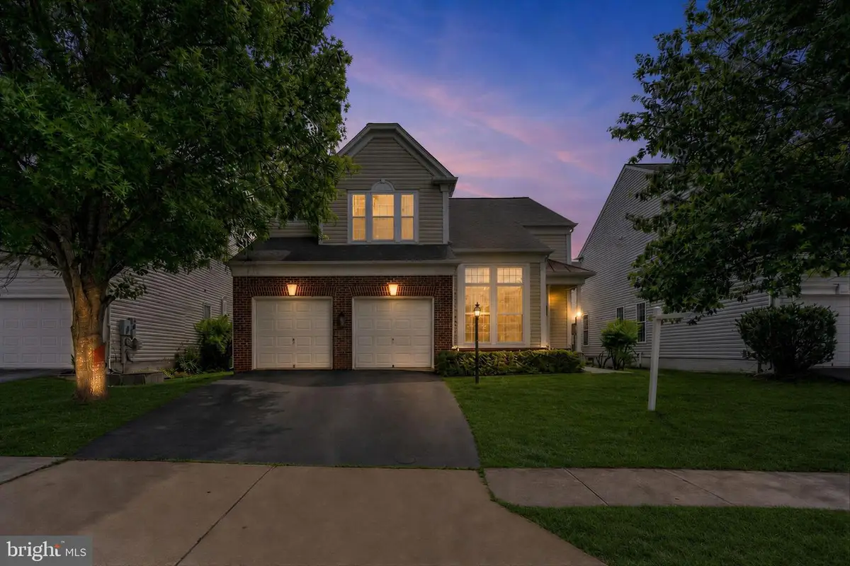 6009 Smooth Stone Pl, Haymarket, VA 20169 - #1