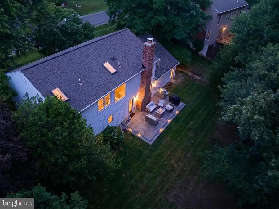 13057 Michie Ct, Woodbridge, VA 22192 - #2