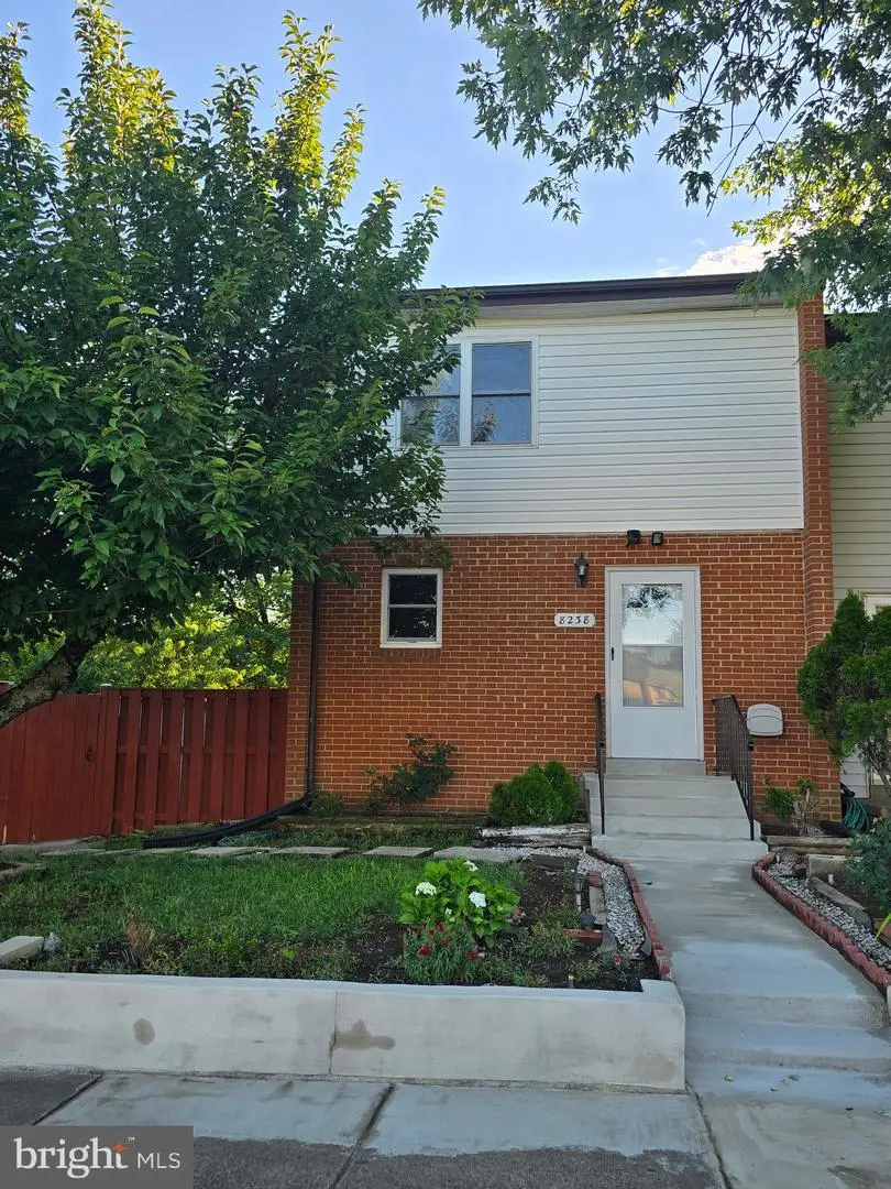 8238 Wycliffe Ct, Manassas, VA 20109 - #1