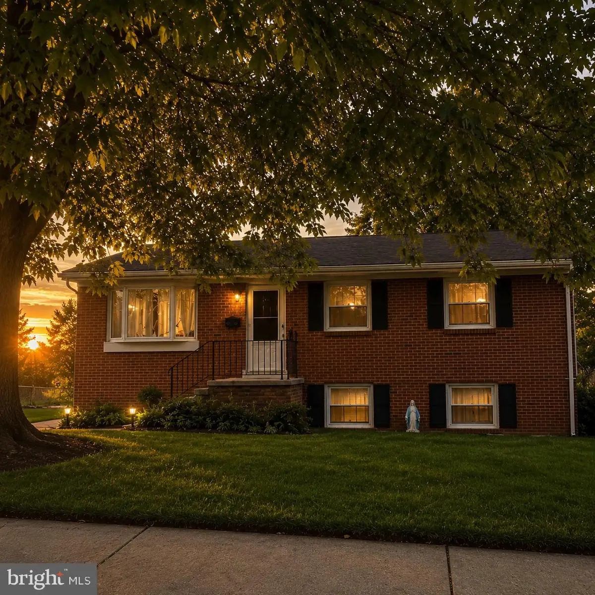 1904 Stafford St, Woodbridge, VA 22191 - #1