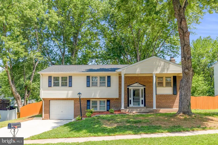 4950 Kirwyn Ct, Woodbridge, VA 22193 - #2