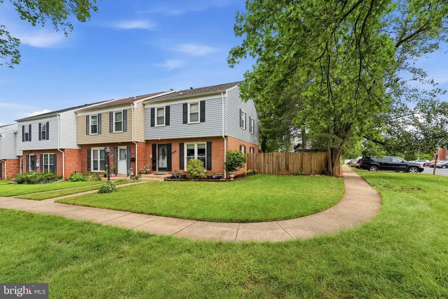 10102 Henry Ct, Manassas, VA 20109 - #2