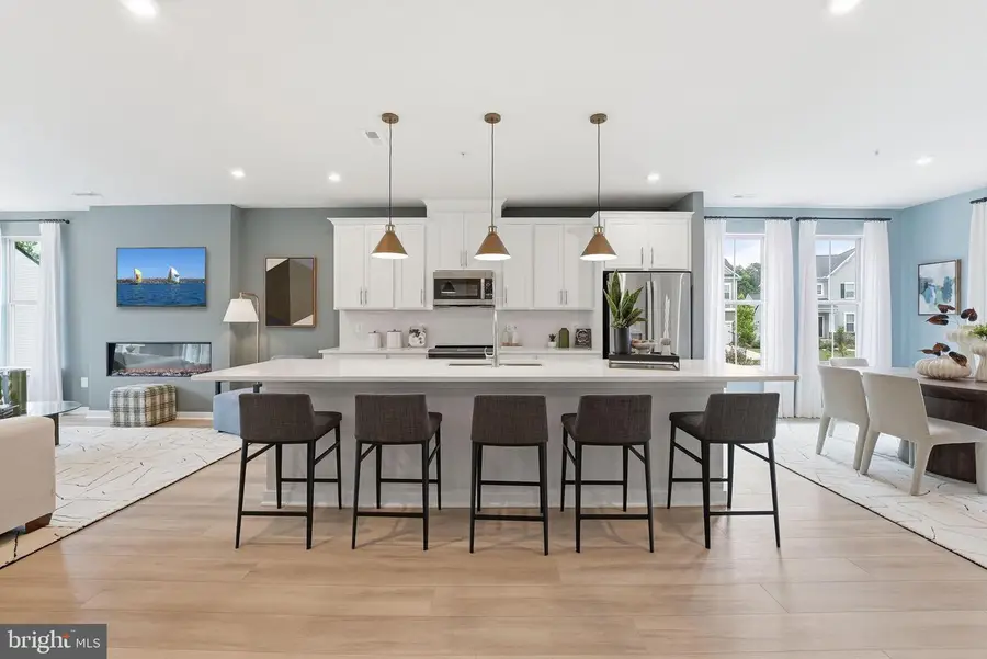 14150 Slate St, Woodbridge, VA 22193 - #2