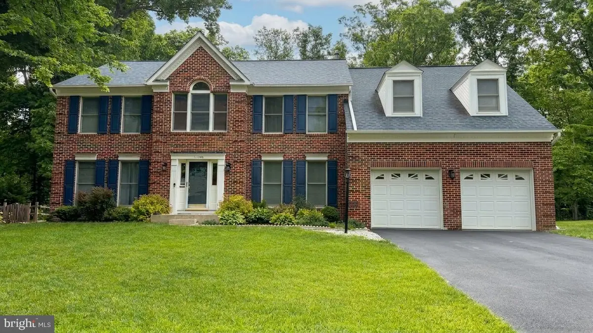 14595 Estate Dr, Woodbridge, VA 22193 - #1