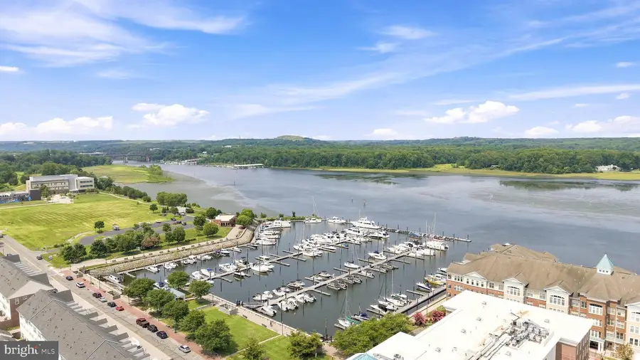485 Harbor Side St #414, Woodbridge, VA 22191 - #2