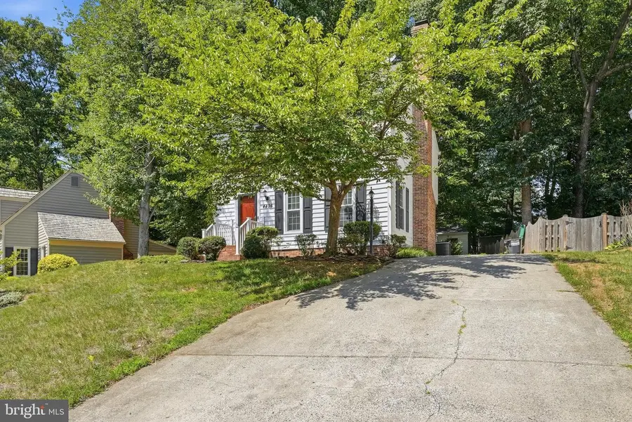 4406 Ridgewood Ct, Dumfries, VA 22025 - #3