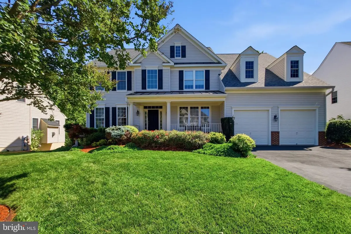 3646 Thomasson Crossing Dr, Triangle, VA 22172 - #1