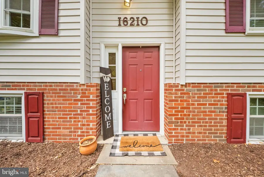 16210 Sheffield Dr, Dumfries, VA 22025 - #2