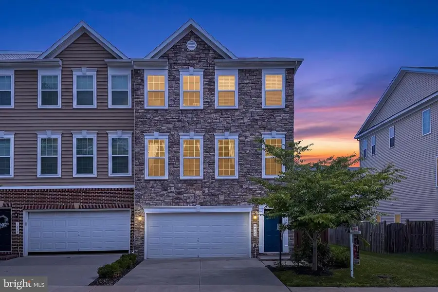 6856 Bryson Cir, Haymarket, VA 20169 - #2