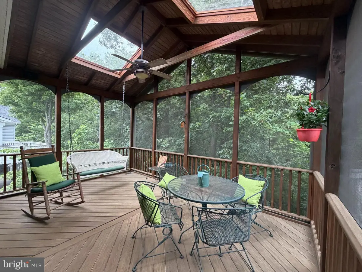 13886 Crabtree Way, Gainesville, VA 20155 - #1