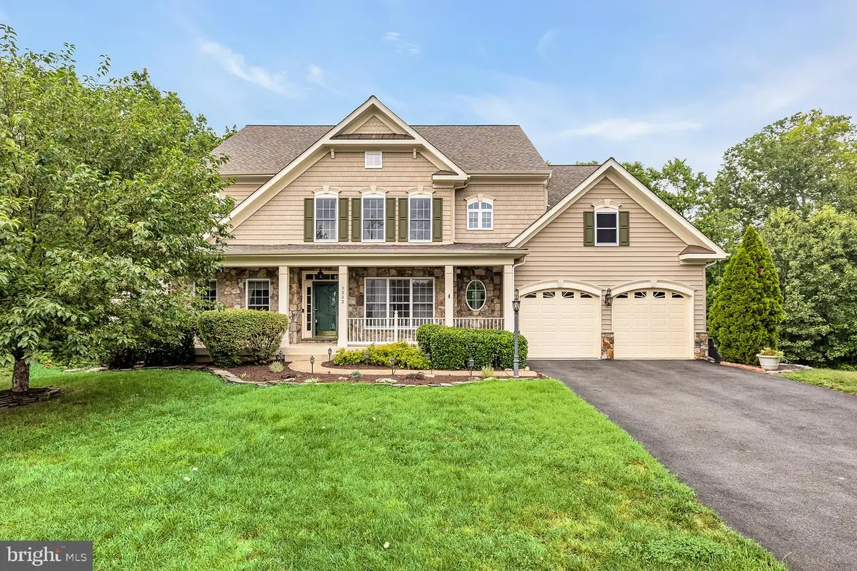 3232 Lost Pond Ct, Triangle, VA 22172 - #1
