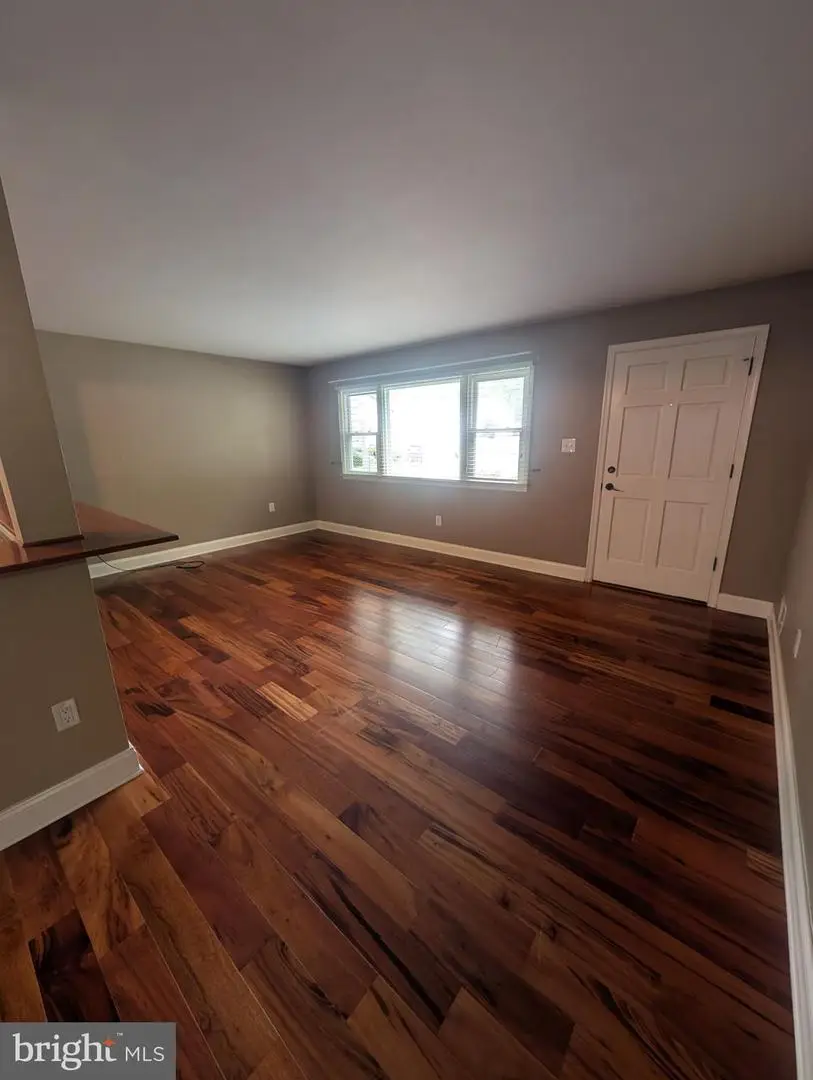 7407 Castle Rd, Manassas, VA 20109 - #2