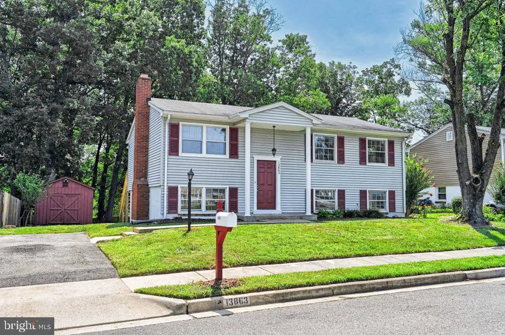 13863 Langstone Dr, Woodbridge, VA 22193 - #1