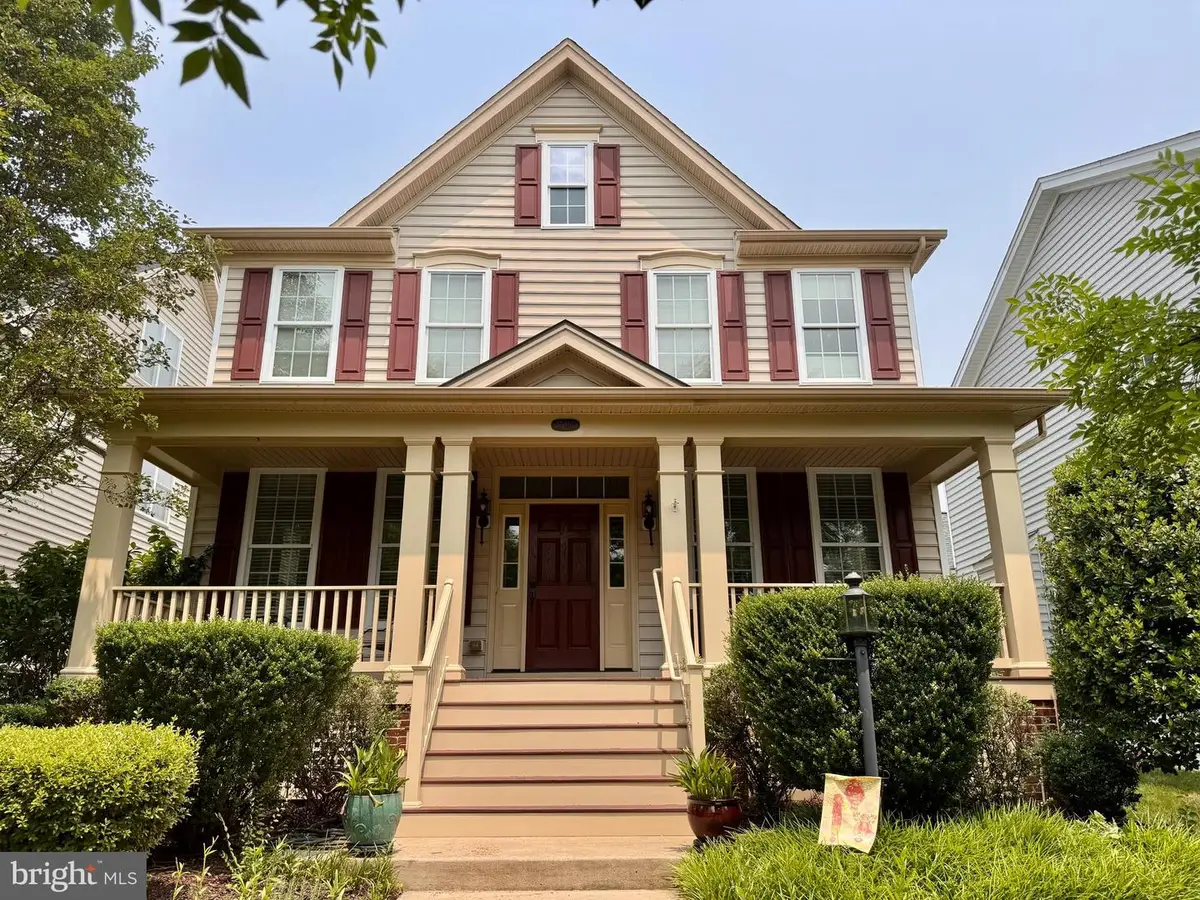 15610 Admiral Baker Cir, Haymarket, VA 20169 - #1