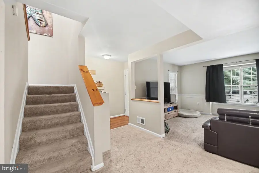 15318 Inlet Pl, Dumfries, VA 22025 - #3