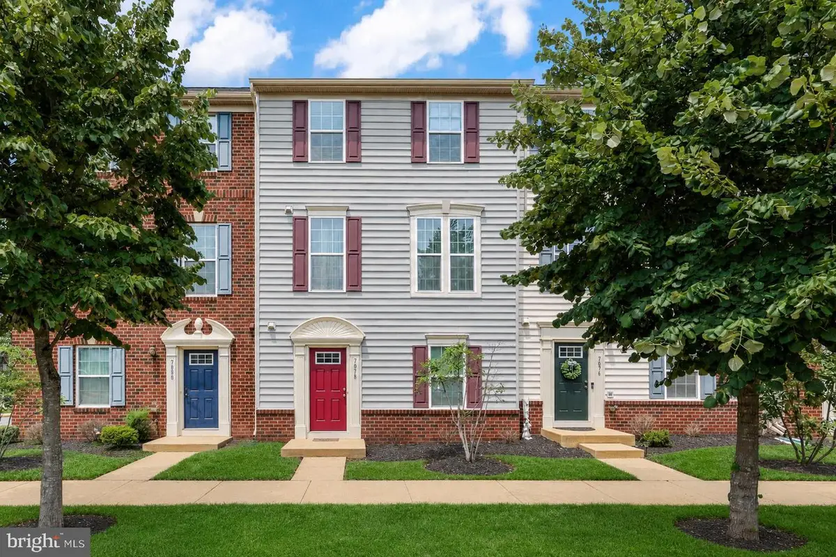 7078 Mongoose Trl, Gainesville, VA 20155 - #1