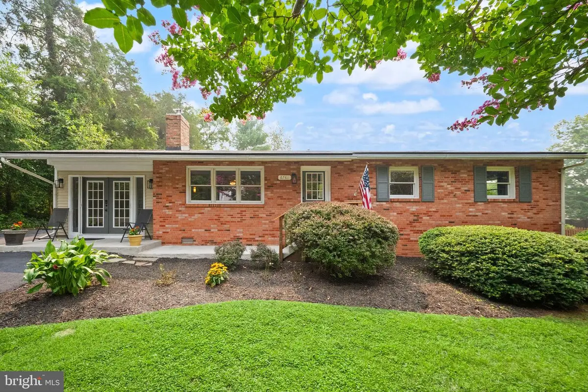 6761 Madison St, Haymarket, VA 20169 - #1