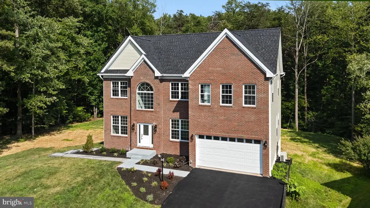 15701 Piedmont Pl, Woodbridge, VA 22193 - #1
