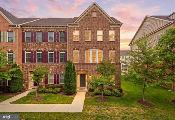 13745 Senea Dr, GAINESVILLE, VA 20155