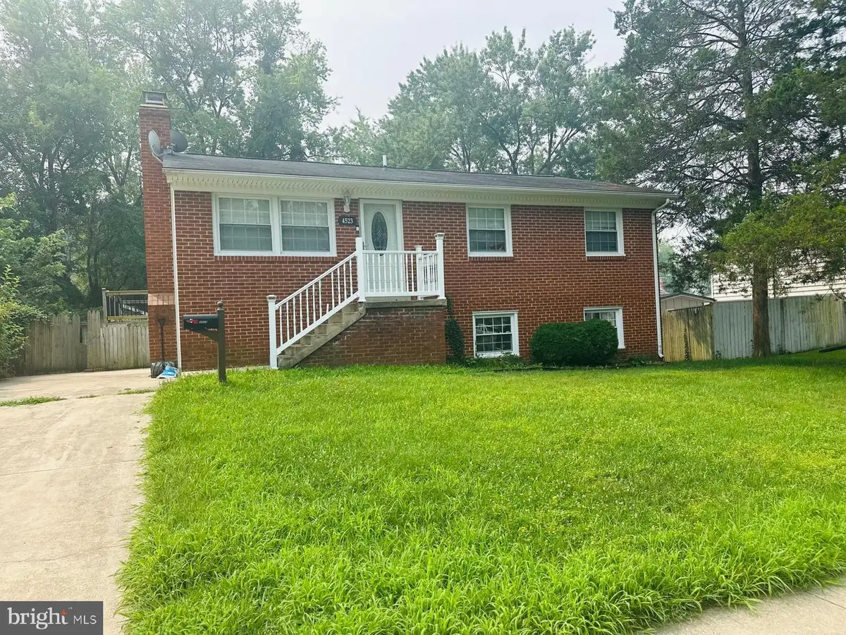 4523 Kendall Dr, Woodbridge, VA 22193 - #1