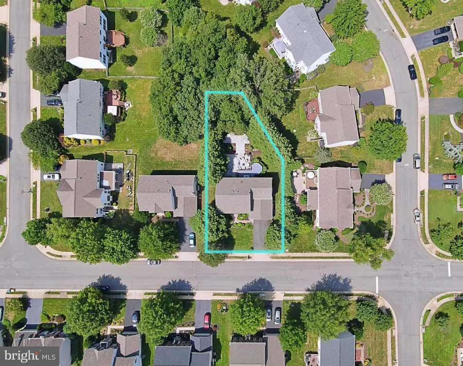 15092 Stepping Stone Dr, Haymarket, VA 20169 - #2