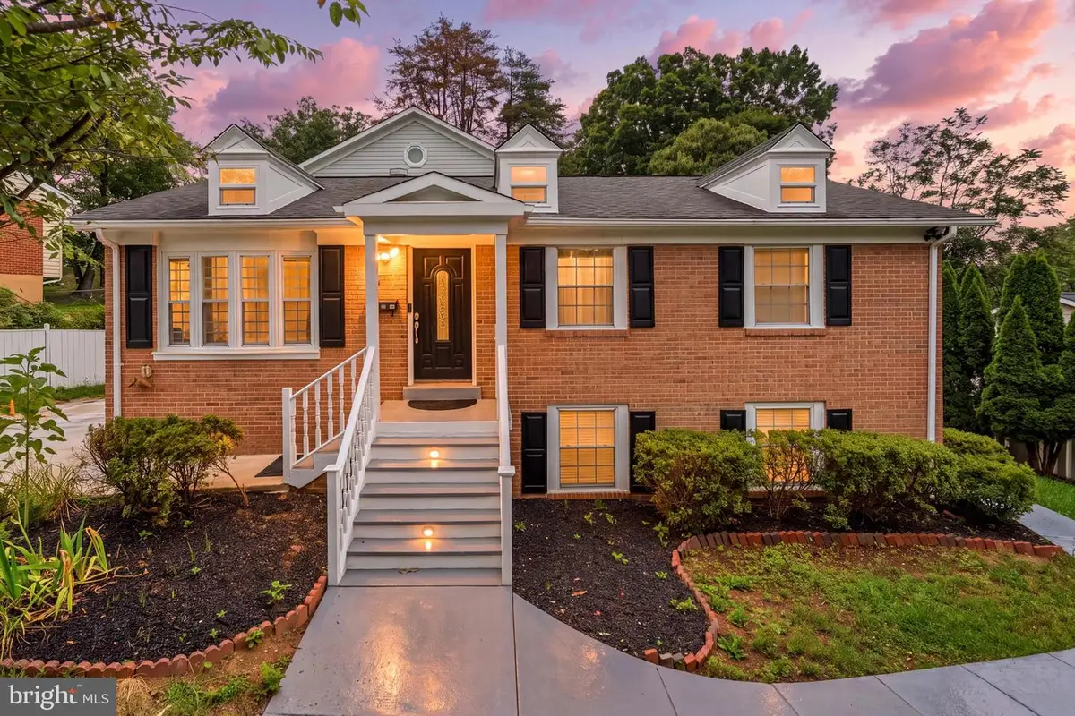 14707 Dunbar Ln, Woodbridge, VA 22193 - #1