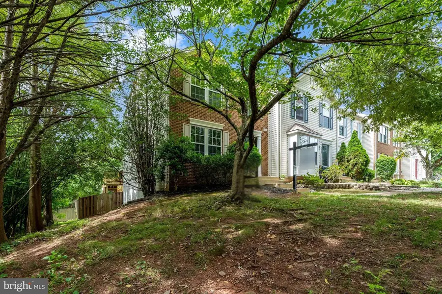 7057 Sauvage Ln, Gainesville, VA 20155 - #2