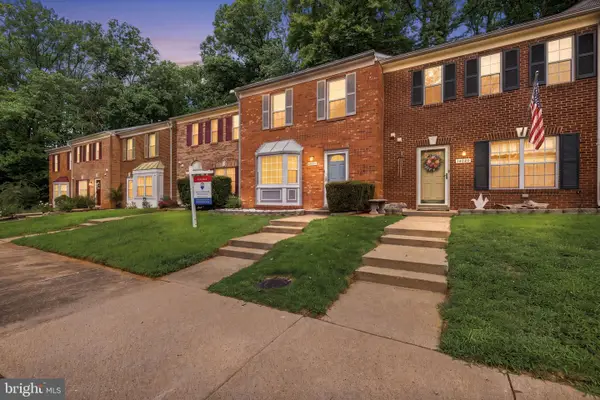 14061 Fallbrook Ln, WOODBRIDGE, VA 22193