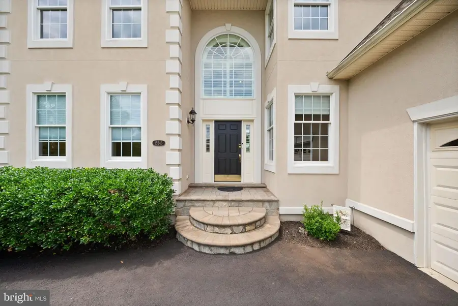 15243 Golf View Drive, Haymarket, VA 20169 - #3