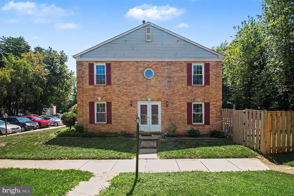 4715 S Park Ct, Woodbridge, VA 22193 - #1