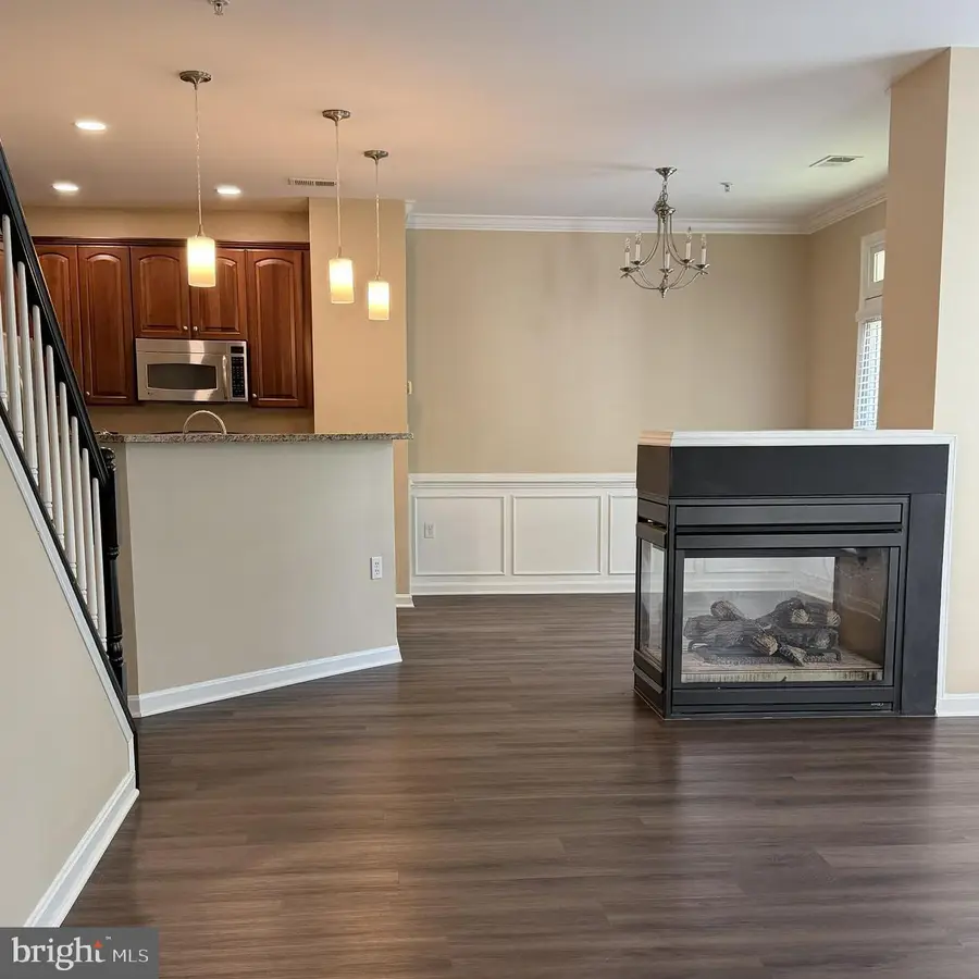 6765 Hampton Bay Ln, Gainesville, VA 20155 - #3