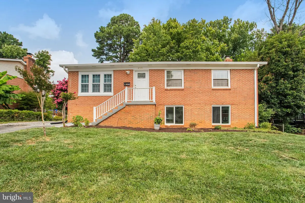 4712 Kilbane Rd, Woodbridge, VA 22193 - #1