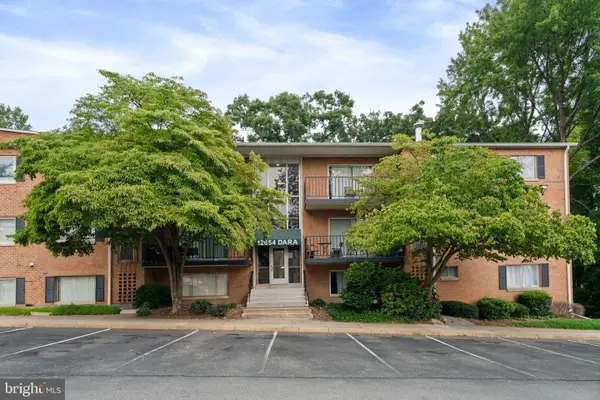 12654 Dara Dr #203, WOODBRIDGE, VA 22192