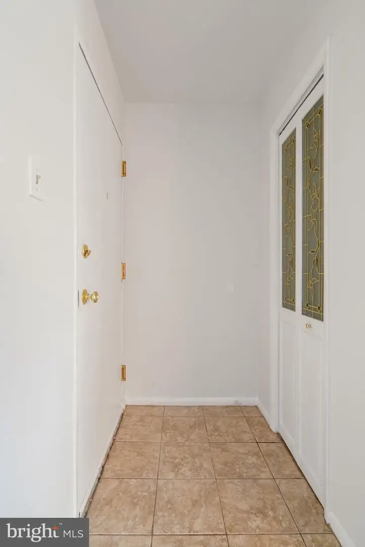 12654 Dara Dr #203, Woodbridge, VA 22192 - #3
