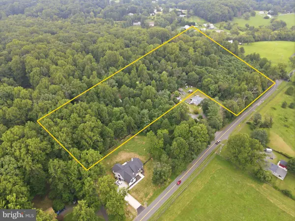 16208 Waterfall Rd, HAYMARKET, VA 20169