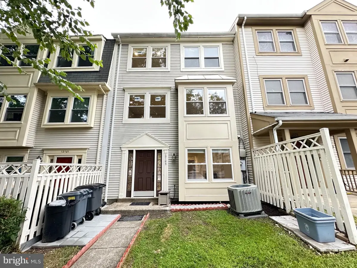 12103 Salemtown Dr, Woodbridge, VA 22192 - #1
