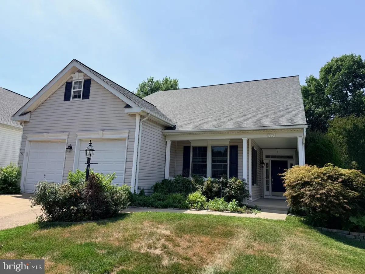 17260 Four Seasons Dr, Dumfries, VA 22025 - #1
